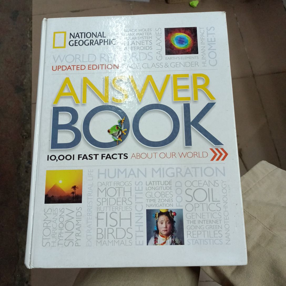 Answer Book: 10,001 Fast Facts about Our World