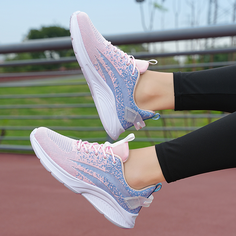 Four seasons flying weaver women's shoes High quality academic style classic low-top fashion soft soled student running shoes. 