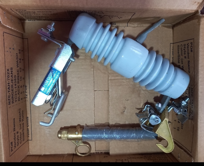 11 KV Drop Out Fuse Cut Out. 