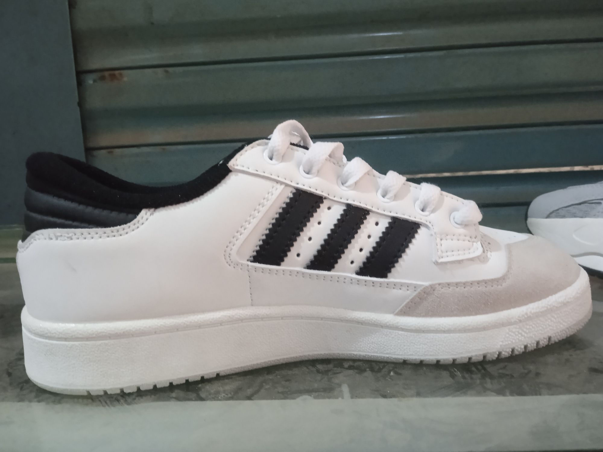 Snacks shoes for both premium quality, 1.1gread from china